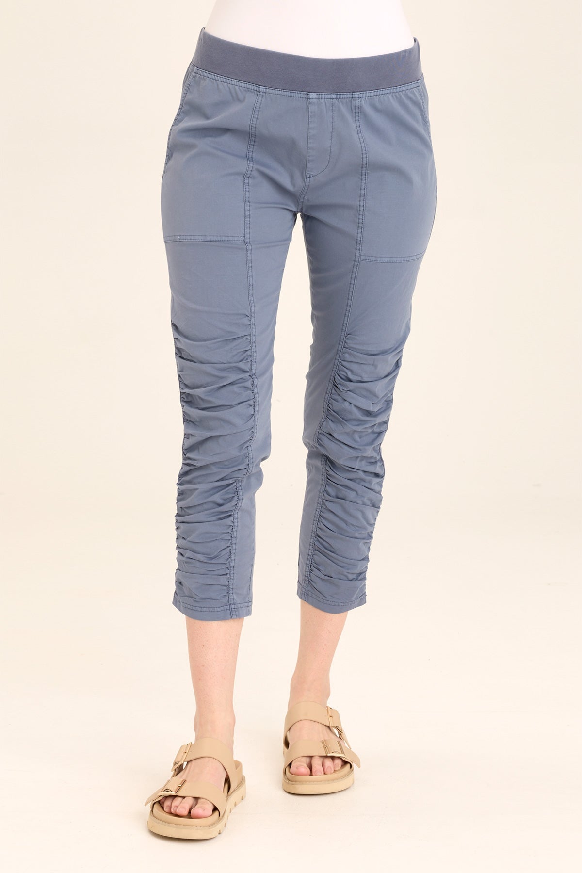 Geyser Pull-On Poplin/Jersey Ruched Crop