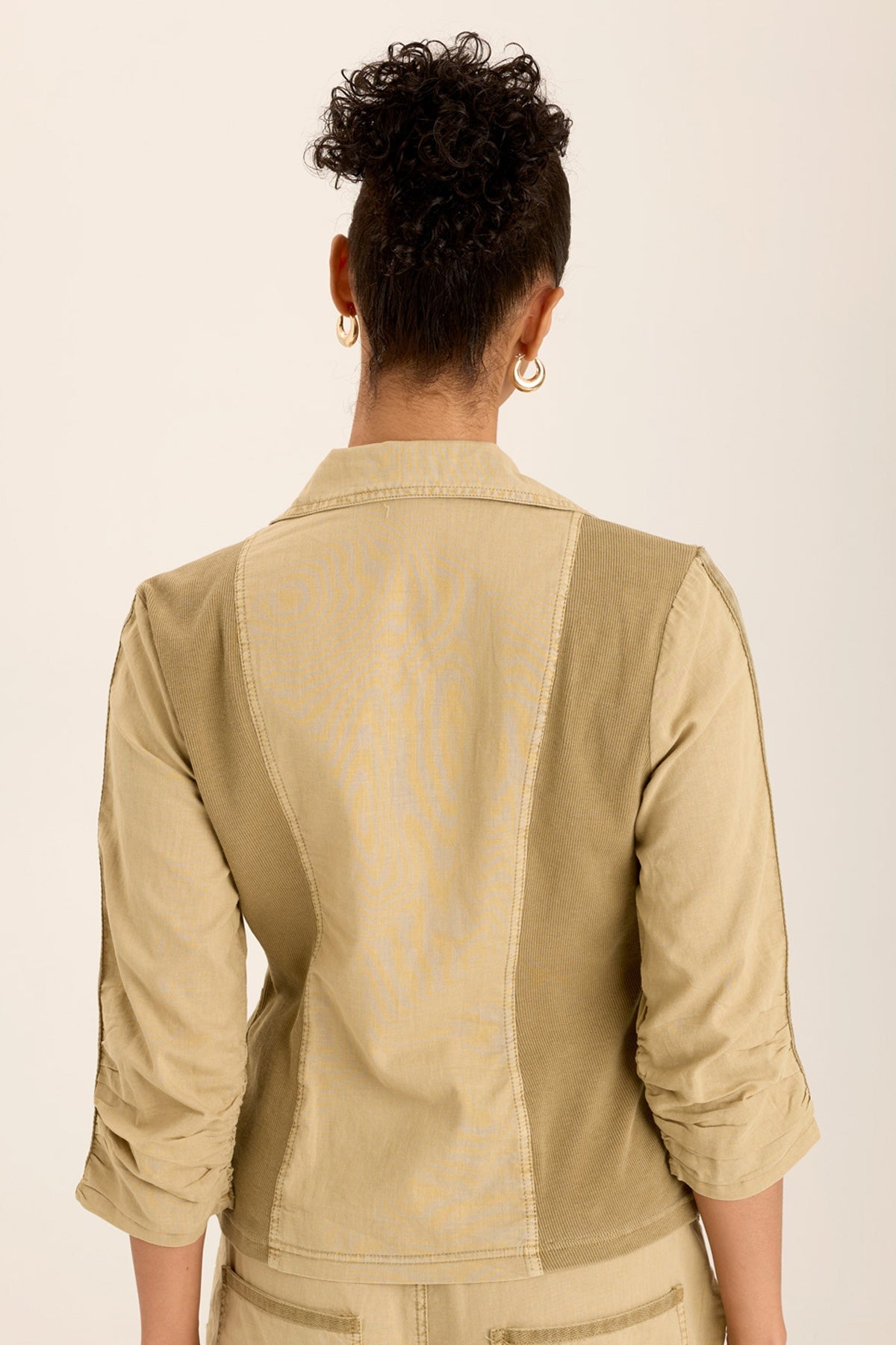 Folksy Linen/Stretch 4-Pocket Shirred Blazer