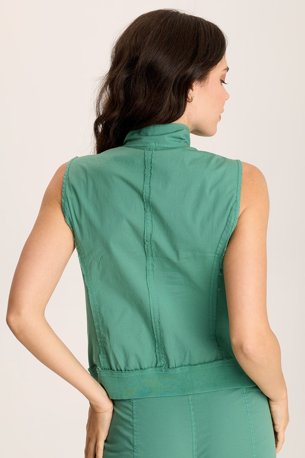 Grindelle Cargo Vest in Poplin and Jersey