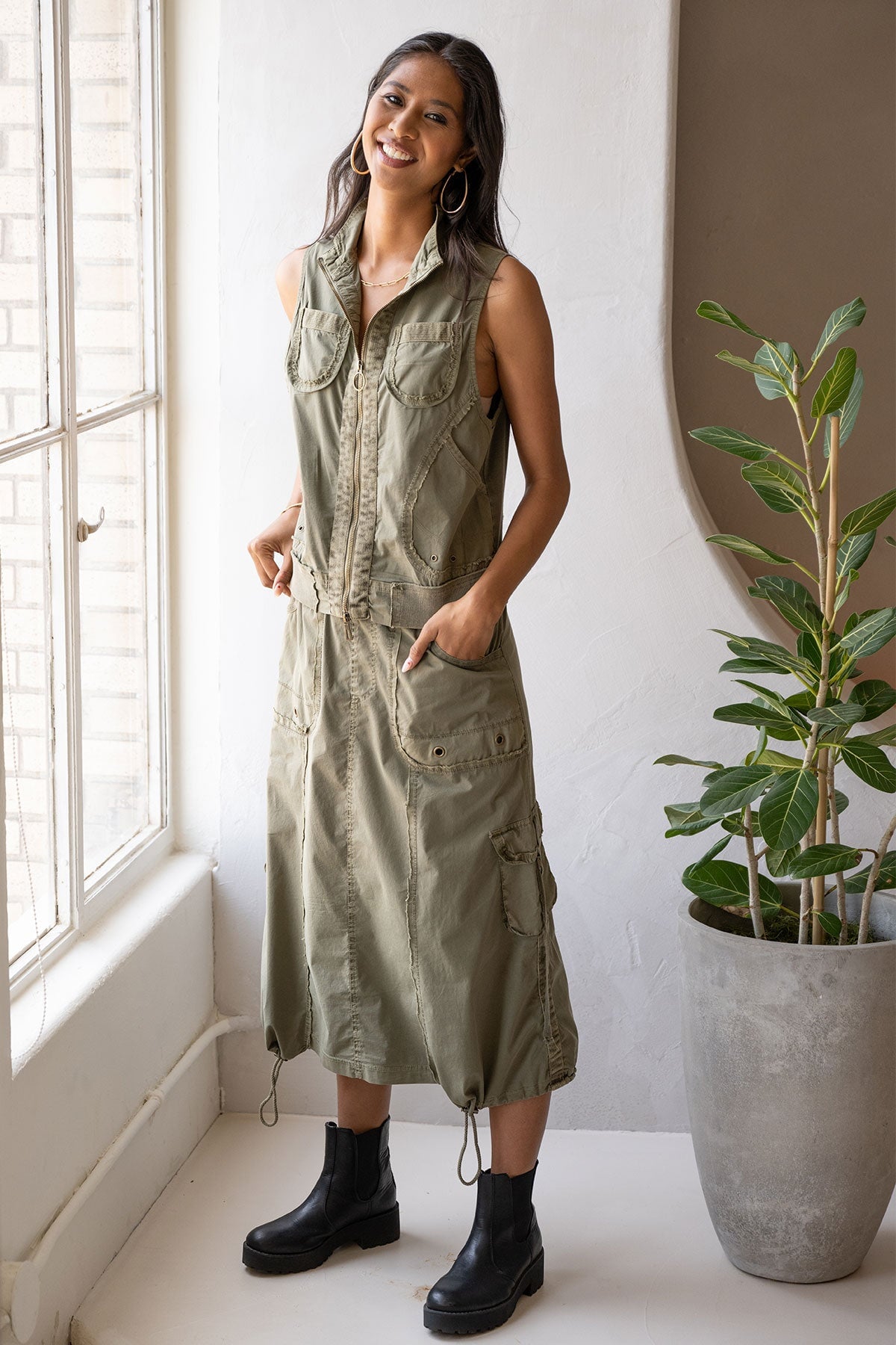 Grindelle Cargo Vest in Poplin and Jersey