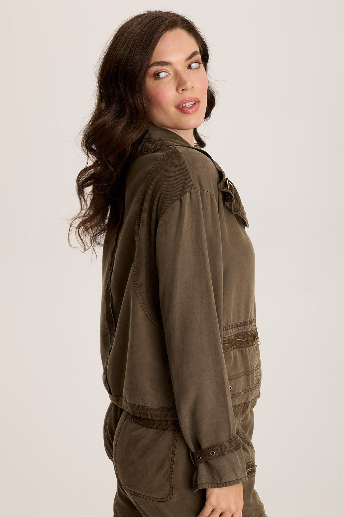 Oziel Twill Utility Jacket with Drawstring Collar
