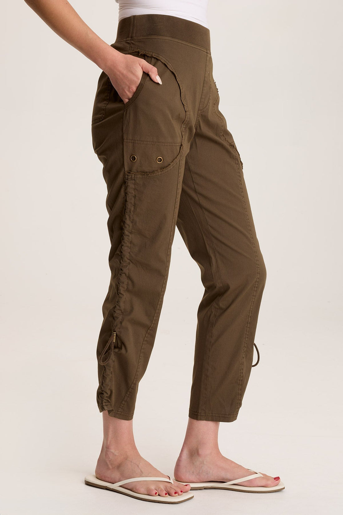 Otish Slim Poplin Crop