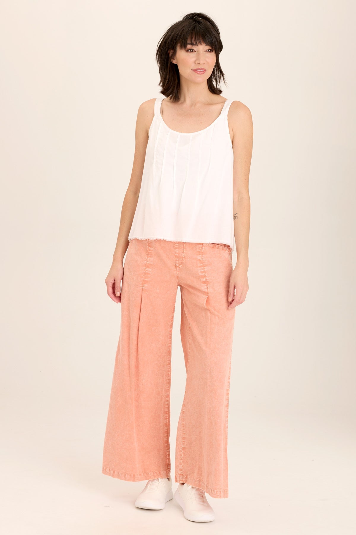 Shawnie Linen Billowy Pintuck Tank