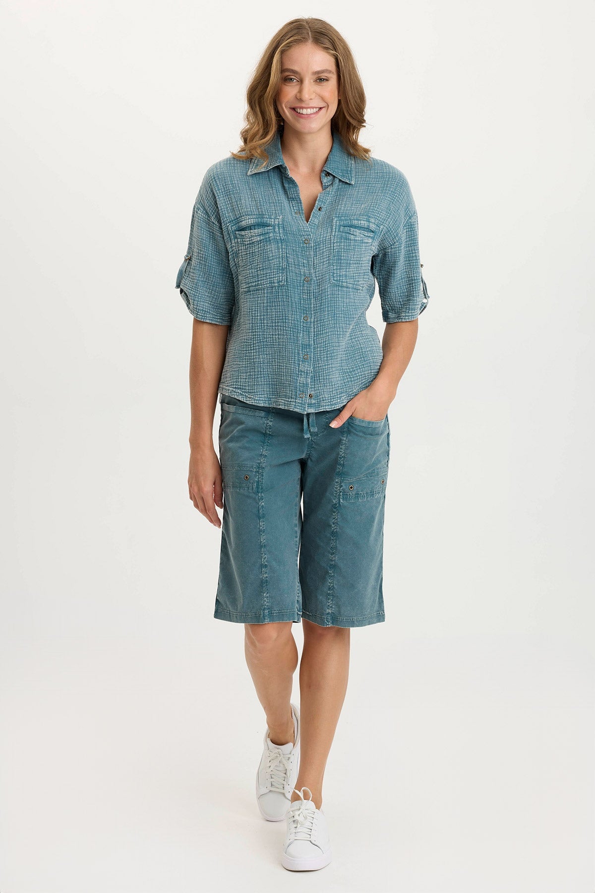 Preto Poplin Wide-Leg Bermuda Short