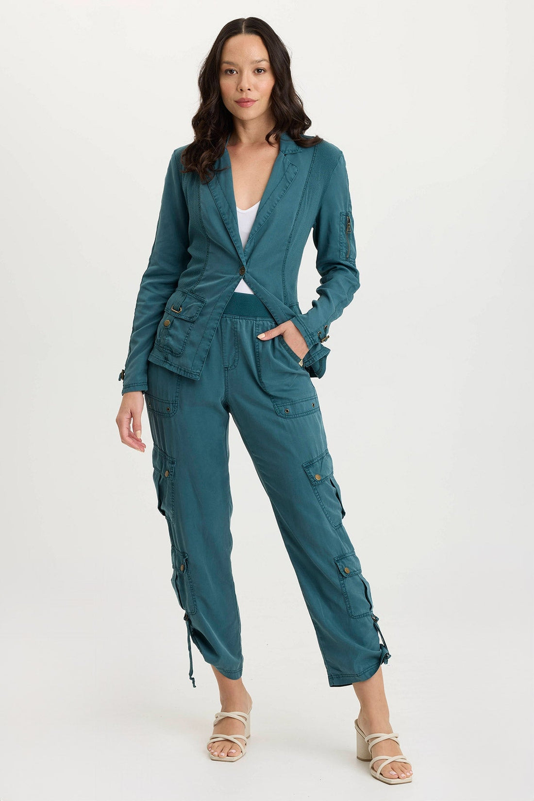 Levi Twill Tabbed Hem Cargo Pant