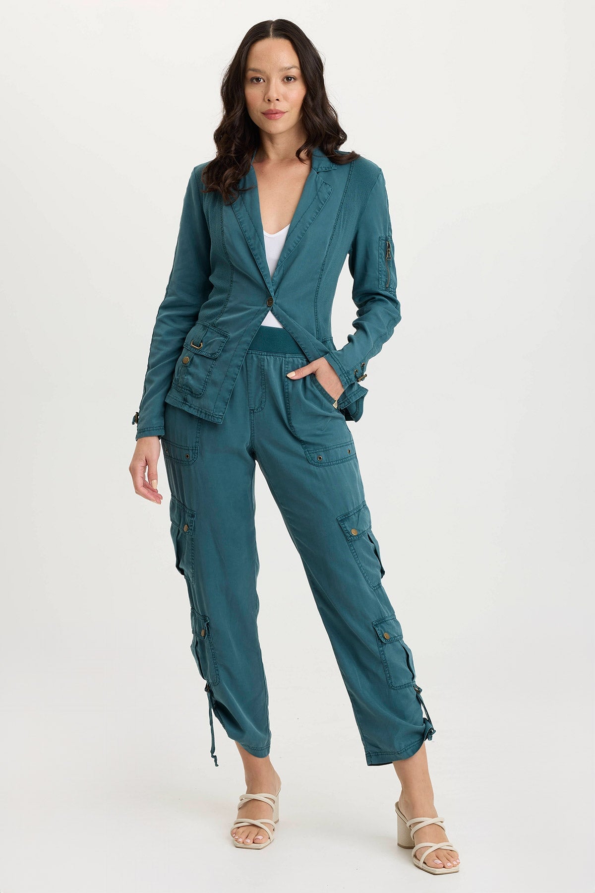 Levi Twill Tabbed Hem Cargo Pant