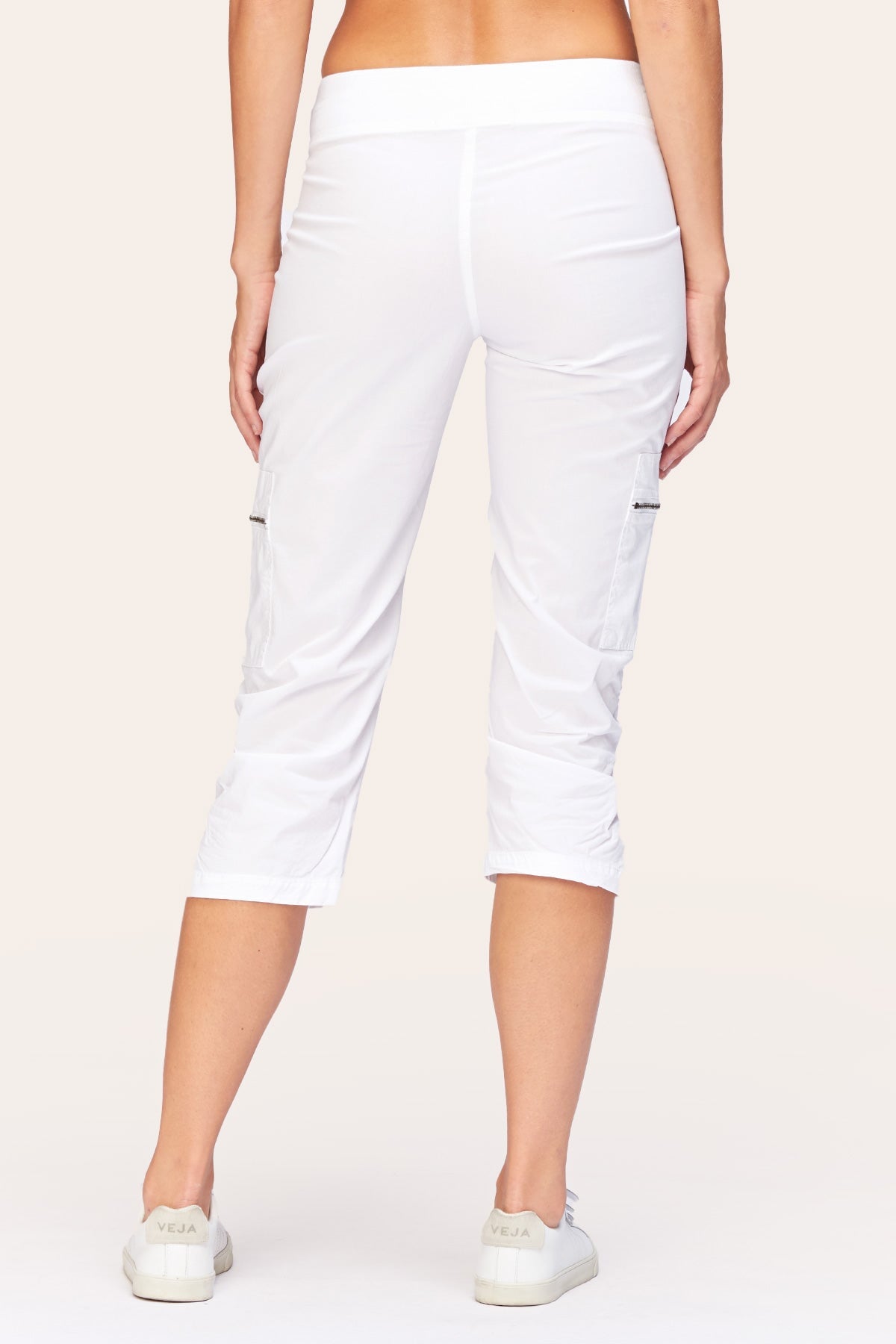 Nadia Crop