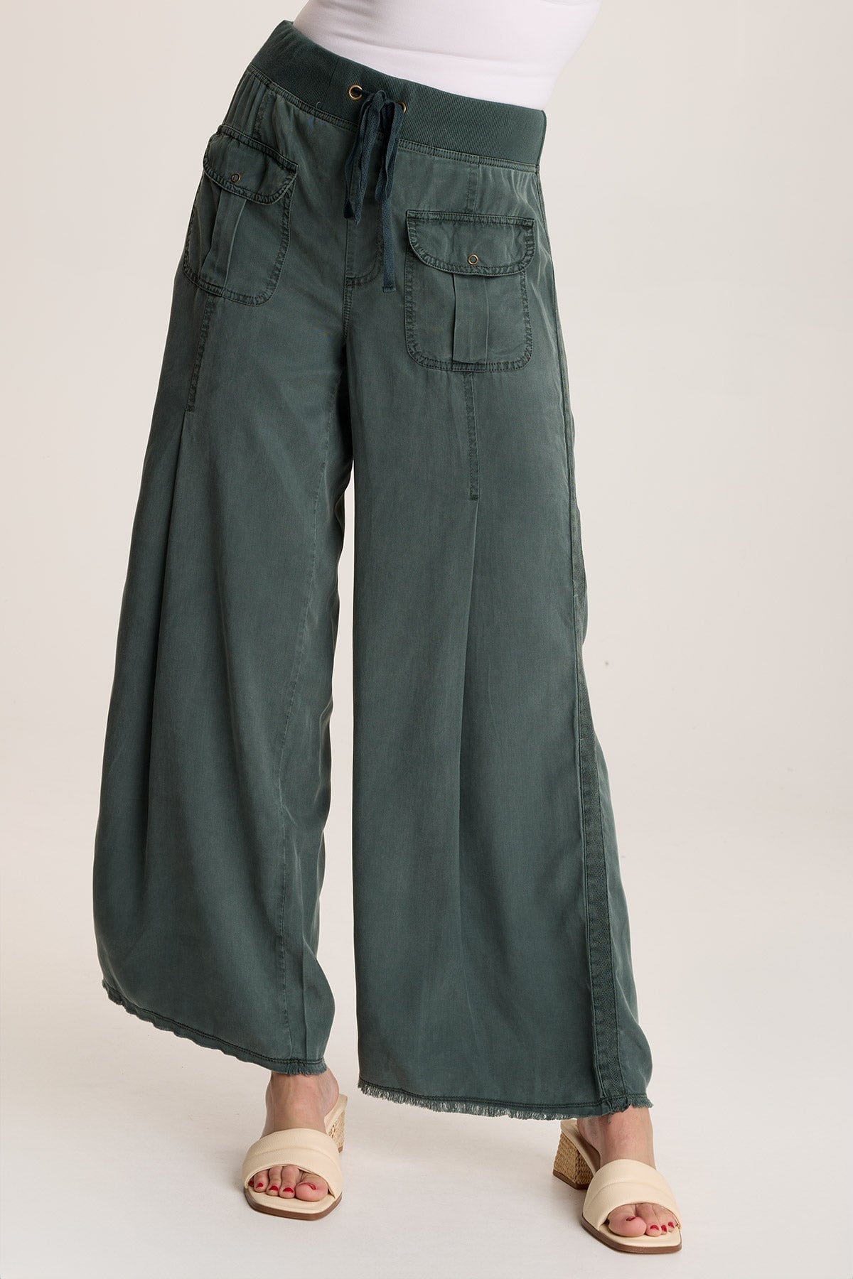 Loen Twill Wide Leg Pant