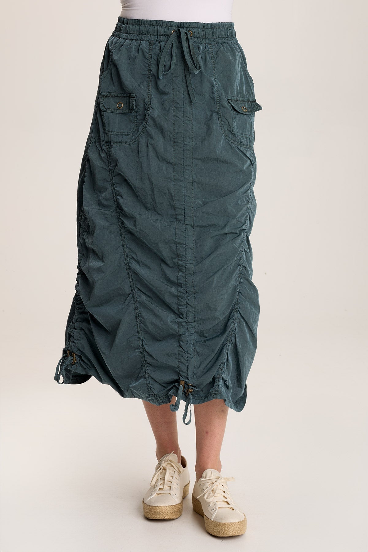 Zeno Ruched Sporty Cargo Midi Skirt