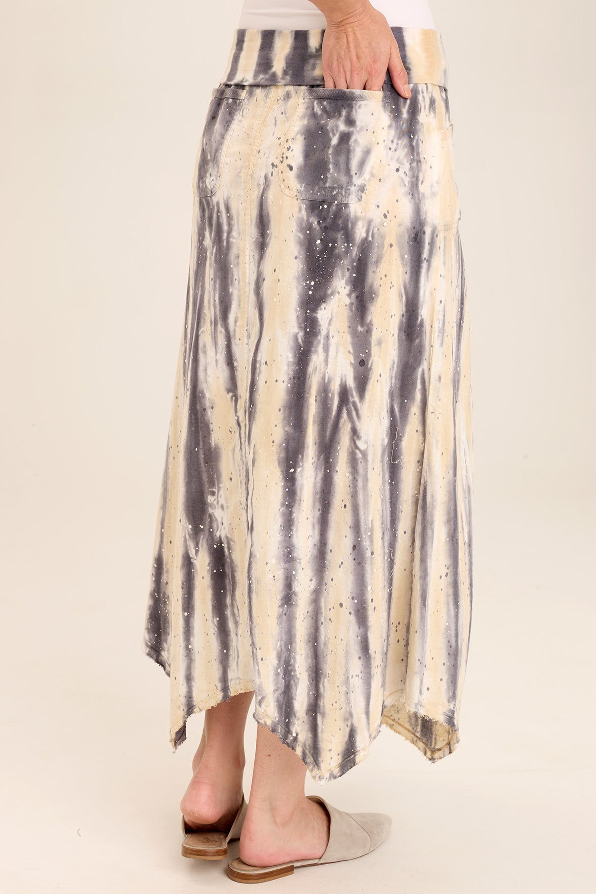 Triste Linen Bohemian Sharkbite Maxi Skirt